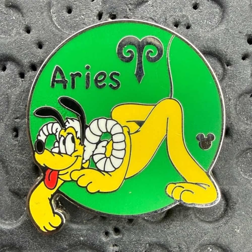 Disney parks authentic 2012 Hidden Mickey - Zodiac Pluto Aries trading pin